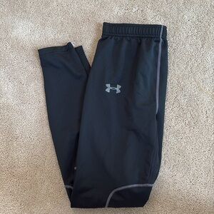 UNDER ARMOUR Black Athletic Leggings size M